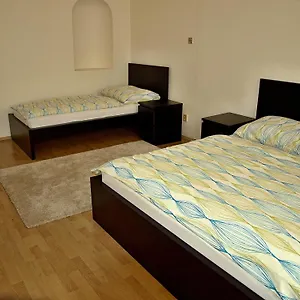 hotellátogatás