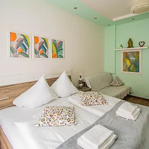 hotellátogatás